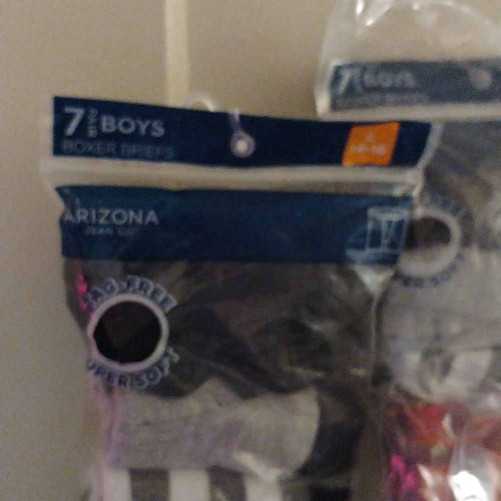 7 pair per pack boys boxer briefs